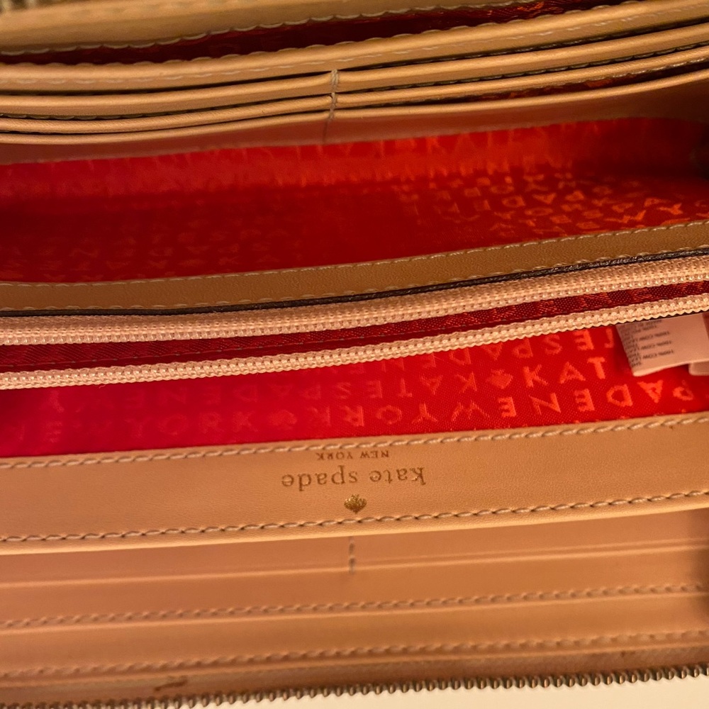Kate Spade Wallet - Picture 3 of 3